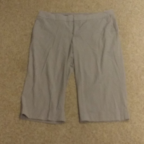 Grey pin striped dress pants 3 - Picture 1 of 3